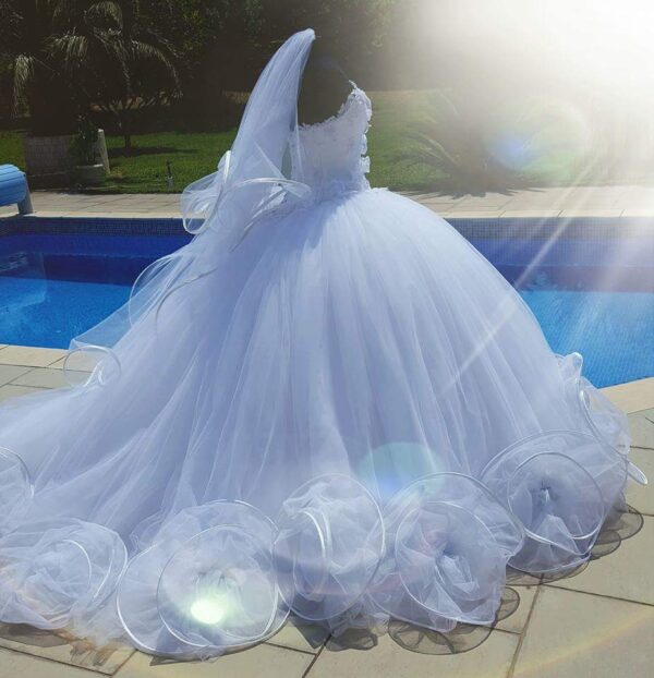 Création d une robe princesse en tulle